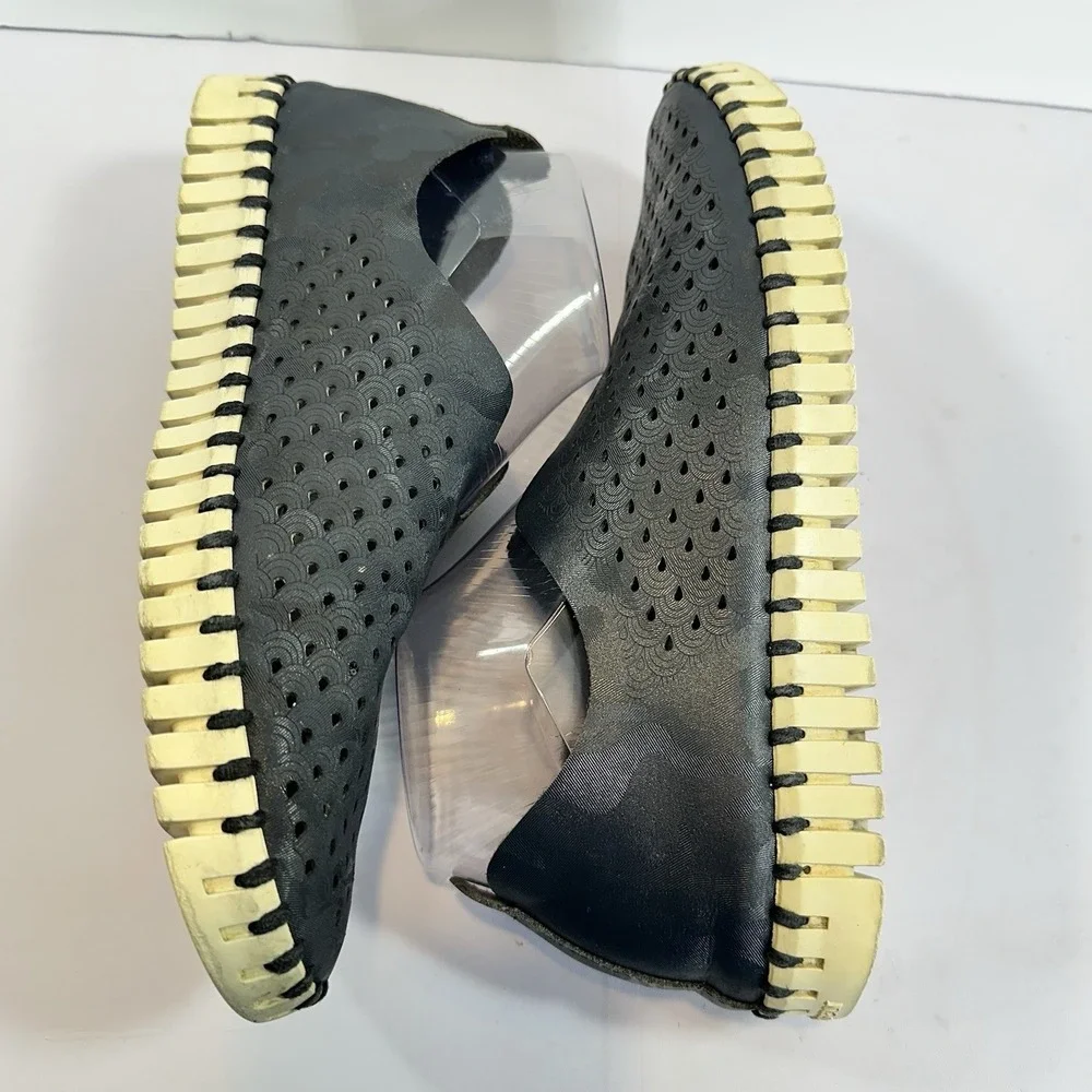 Ilse Jacobsen Tulip Slip On Shoes Women EU 40 US 9 Black Perforated Comfort